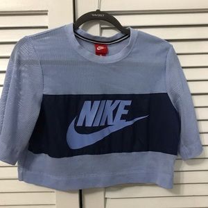 Nike Mesh Panel Crop T-Shirt